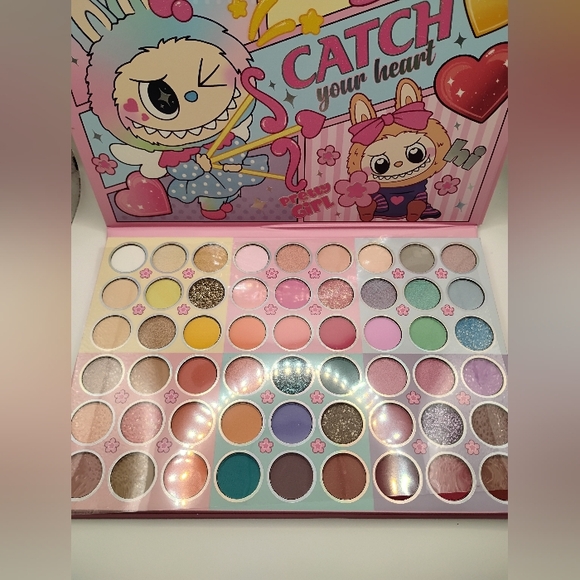 Labubu 54 Color Makeup Palette and 6 Lip Gloss Set With 3 Combs - Picture 2 of 6